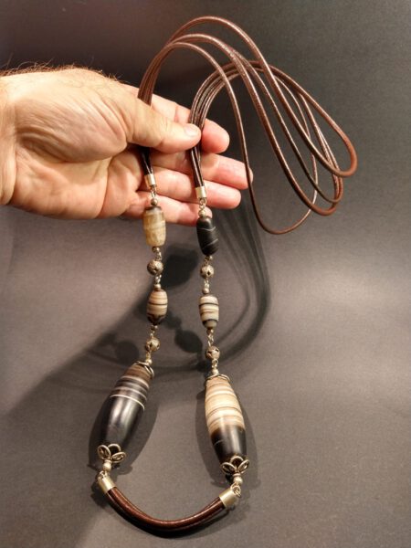 Awesome banded agates necklace for elegant women